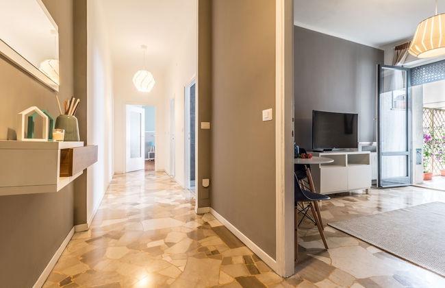 JOIVY Modern 1-Bed Flat W/Balcony - Photo 27