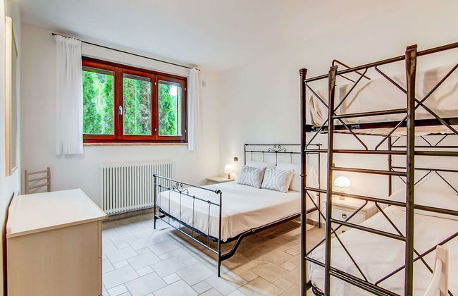 Tranquil Apartment in Cupramontana With Garden - Photo 8