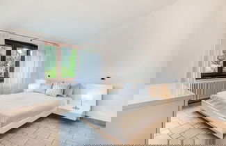 Foto 3 - Tranquil Apartment in Cupramontana With Garden