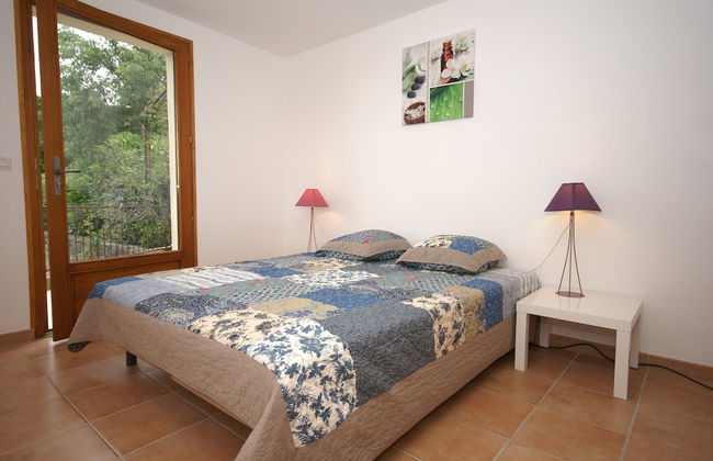 Captivating Holiday Home in Les Vans With Pool - Foto 13