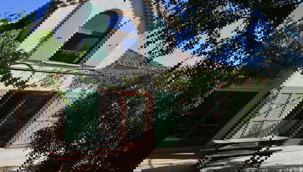 Primary image