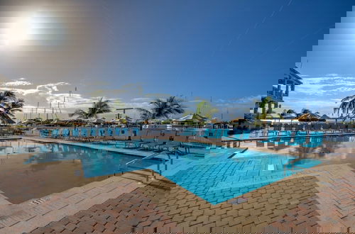 Foto 12 - Grand Marina Suite by Brightwild Waterfront