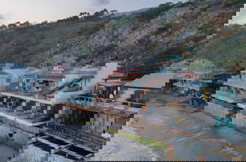 Foto 60 - Malibu Beach House Bliss by Avantstay Beachfront + Private Beach Access