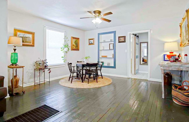 2BR Cozy House Near Plaza District - Foto 8