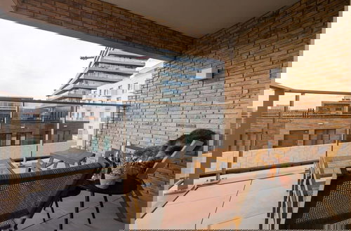 Foto 46 - Beautiful Apartment With Terrace and Parking