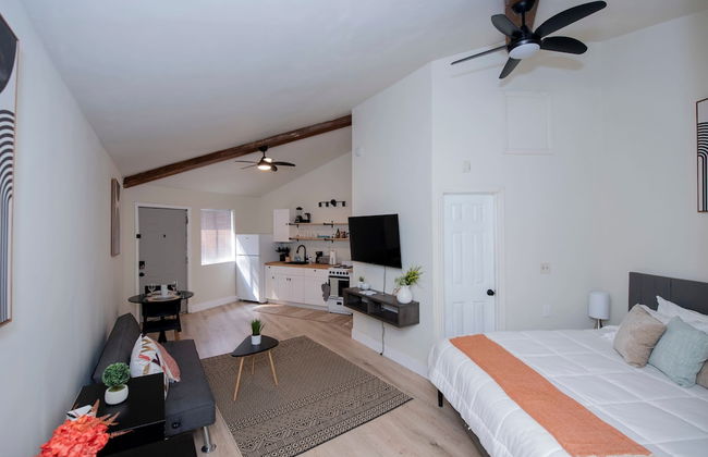 Spacious Studio Apartment Near Botanical Gardens - Foto 1