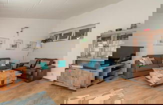 Foto 1 - The Lovely Apartment is Beautifully Decorated