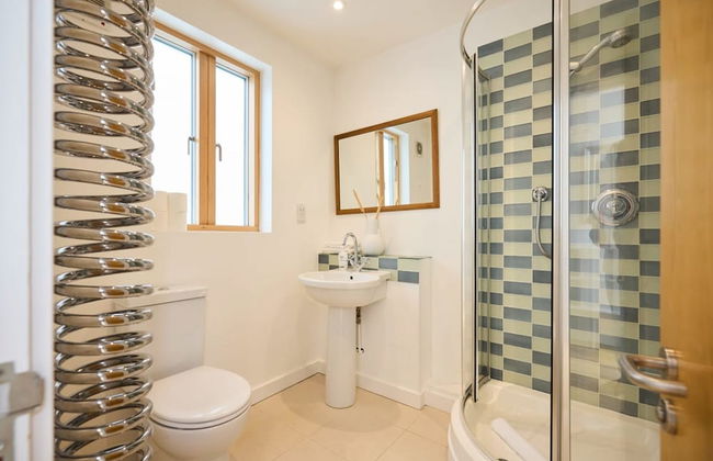 The Putney Wonder - Dazzling 3bdr Flat With Garden - Foto 27