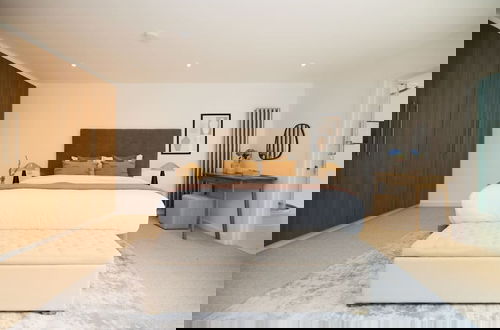 Photo 17 - The Putney Wonder - Dazzling 3bdr Flat With Garden