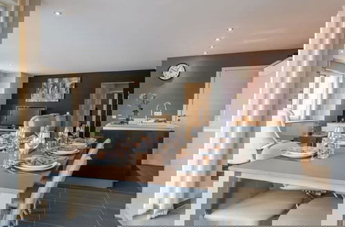 Foto 8 - Spacious Apartment With Lateral sea View