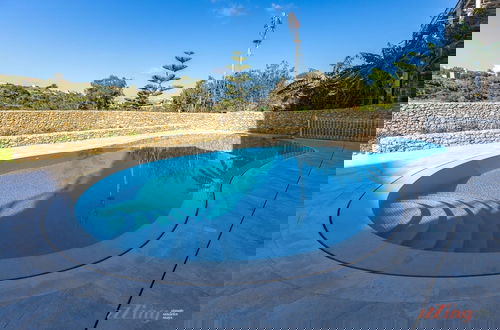 Foto 18 - Gozo - Apartment With Stunning Views Shared Pool