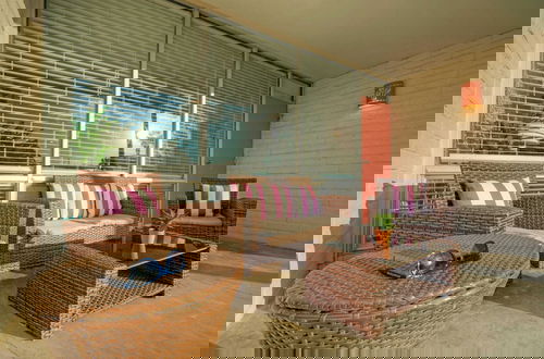Foto 37 - Sleeps 20 3 Condos w/ Beach Access, Pool, Tennis Courts Sea Sands Complex