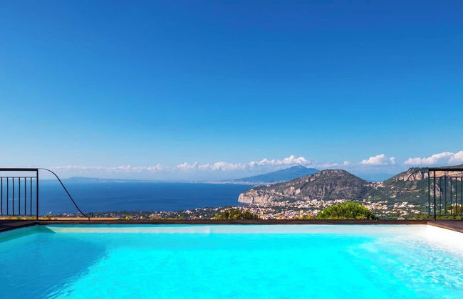 Villa Golfo Di Napoli With Private Pool - Photo 17