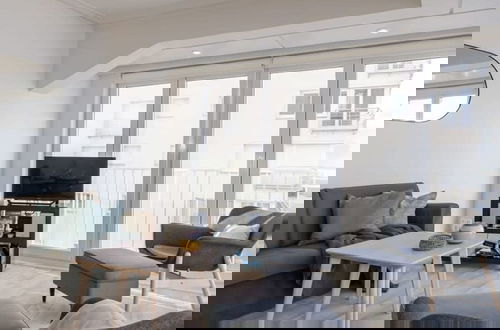 Foto 11 - Beautiful Seaview Apartment With Private Garage