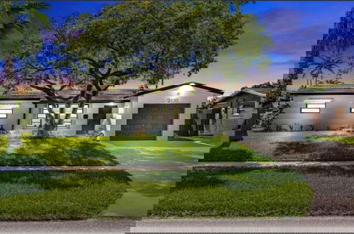 Foto 1 - Casa Maya 3BR Home With Pool Near Hard Rock Casino
