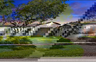 Foto 1 - Casa Maya 3BR Home With Pool Near Hard Rock Casino
