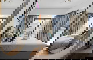 Foto 3 - Waves - Luxurious Comfort with City Views in Oxford 212