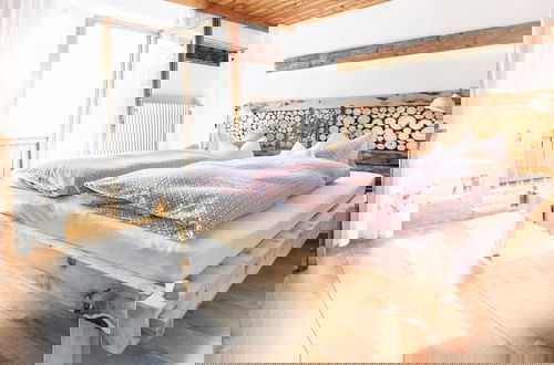 Foto 1 - Spacious House In Fugen With Terrace