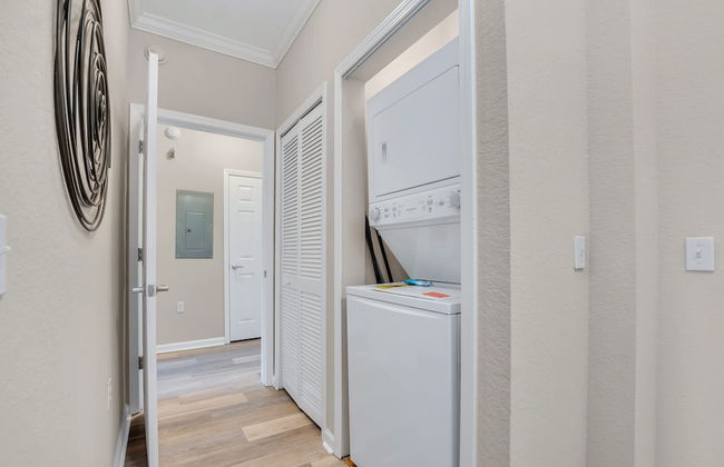 2BR Condo - Hot Tub Pool Near Disney - Foto 25