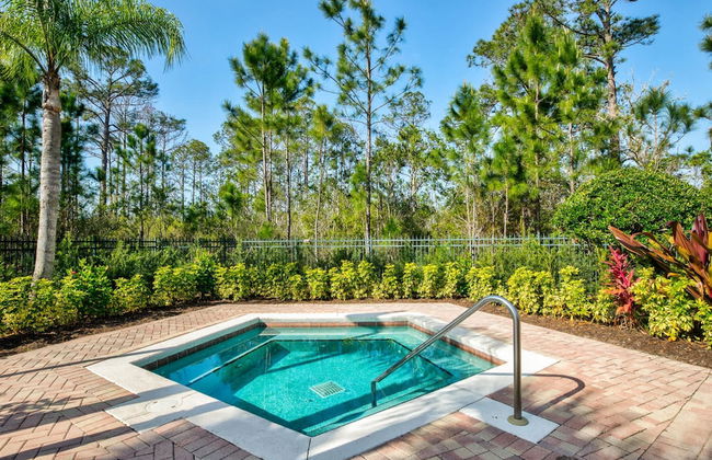 2BR Condo - Hot Tub Pool Near Disney - Foto 27