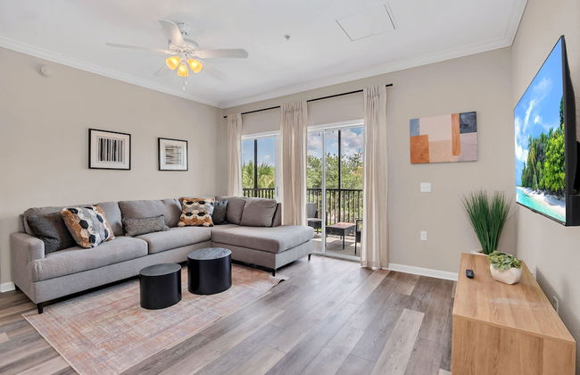 2BR Condo - Hot Tub Pool Near Disney - Foto 1