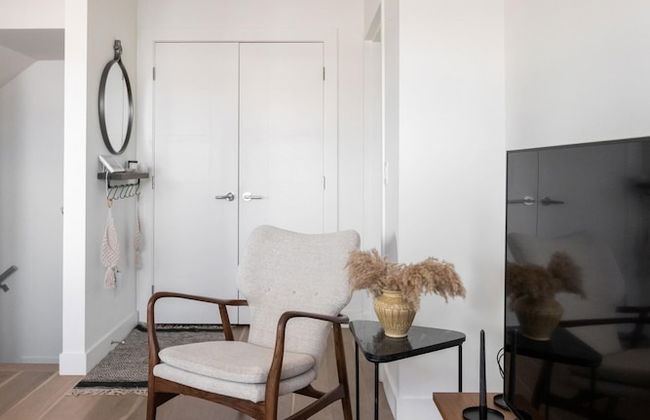 DT 3-lvl Townhouse w Rooftop Patio - Foto 15
