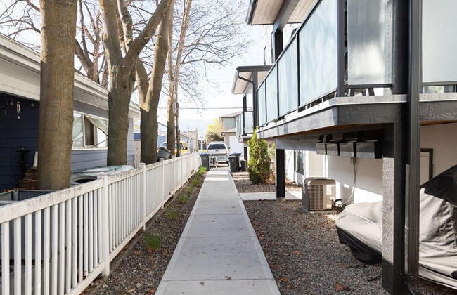 DT 3-lvl Townhouse w Rooftop Patio - Foto 57
