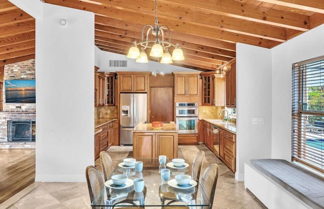 Casa Natalia 3 Bedroom Home With Pool Near Hard Rock Casino - Foto 14