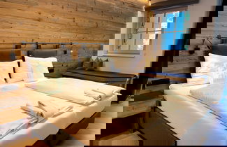Foto 3 - Chalet in Saalbach With Panoramic Sauna