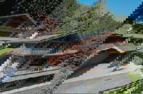 Foto 19 - Chalet in Saalbach With Panoramic Sauna