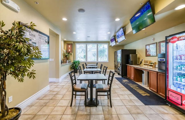 Marketing in Reno With 2 Bedrooms and 2 Bathrooms - Foto 35