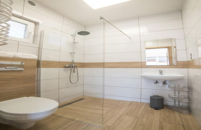 Spacious 3-room Apartment, Summer Pool - Foto 9