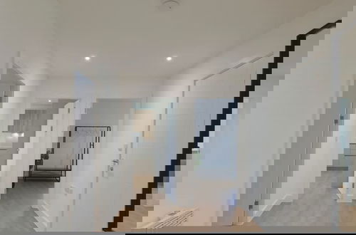 Foto 14 - Luxury Manchester Apartment - Blue