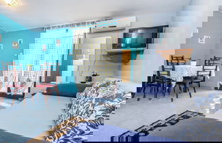 Photo 3 - Apartment in Private House With Shared Pool