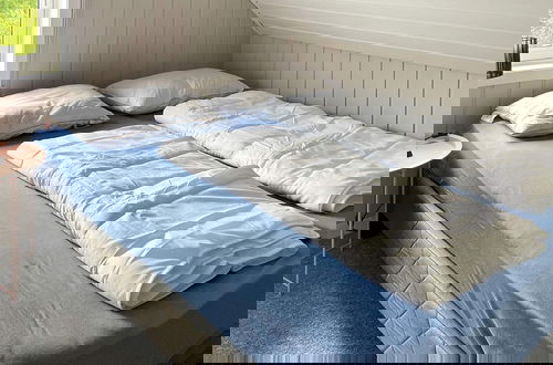 Foto 6 - 6 Person Holiday Home in Bomlo