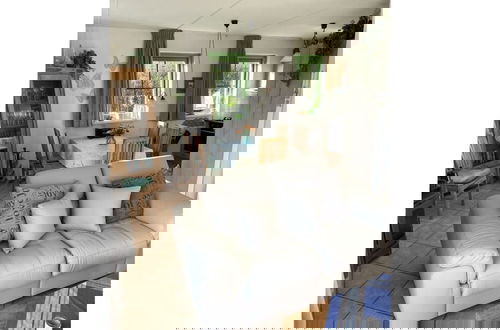 Foto 10 - 