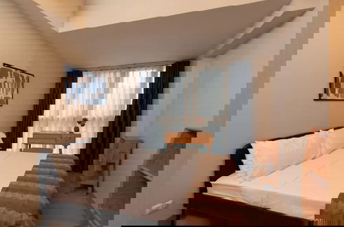 Photo 2 - Uptown Park Suites Tower 1