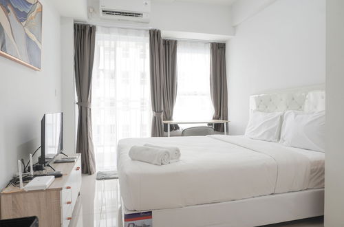 Foto 6 - Minimalist And Enjoy Living Studio Room At Citra Living Apartment