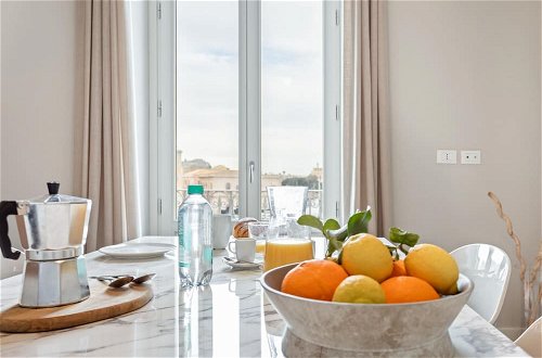 Photo 5 - Riva Sea View Apartment by Wonderful Italy