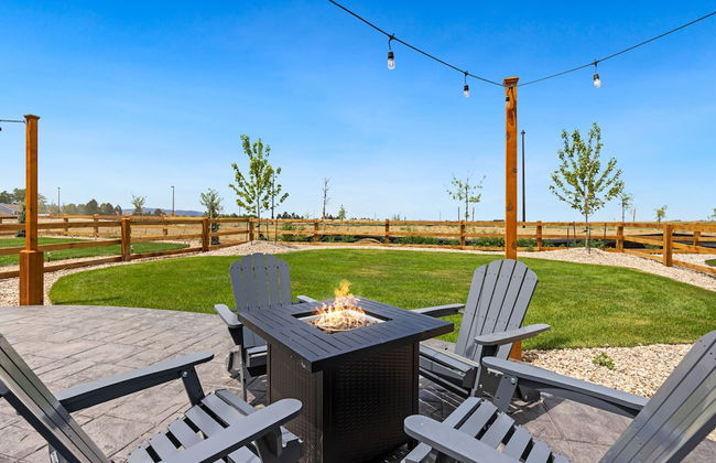 New Build W/ Great Backyard & Lake Access! - Foto 44