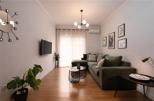 Foto 18 - Modern Apartment in Exarchia