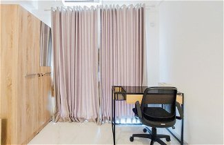 Foto 3 - Great Deal And Comfortable Studio At Sky House Bsd Apartment