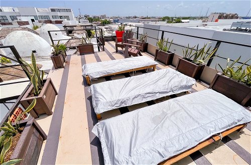 Foto 73 - Marvelous Las Palmas Apartments Pool