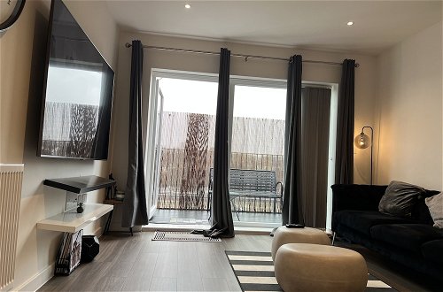 Foto 16 - Captivating Luxury 1-bed Apartment in London