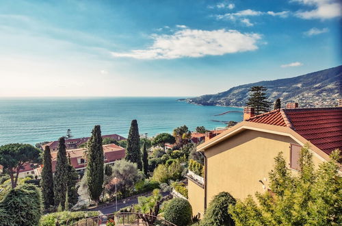 Photo 17 - Una Terrazza sul Golfo di Ospedaletti by Wonderful Italy