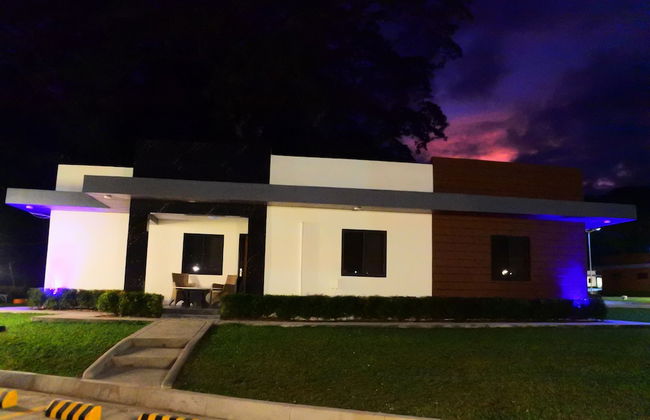 Aurora Villas and Cabin Resort - Foto 45