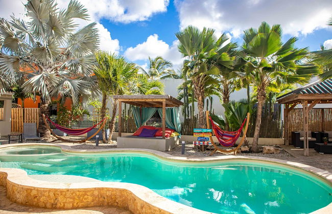 All Seasons Apartments - Photo 20