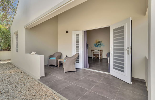 All Seasons Apartments - Photo 9