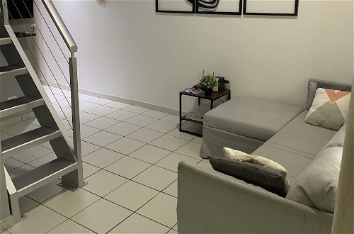 Foto 11 - Cozy one-bedroom & mezzanine apartment