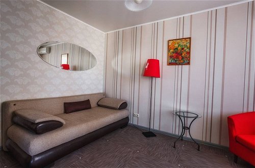 Photo 9 - Apartment on B Kondratievskii 12 bld 1